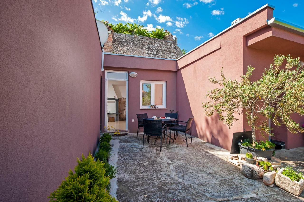 Dietro La Grotta Rovinj Buitenkant foto